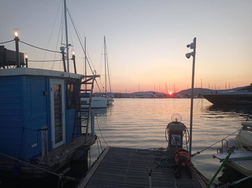 Tramonto sulla marina di Alghero